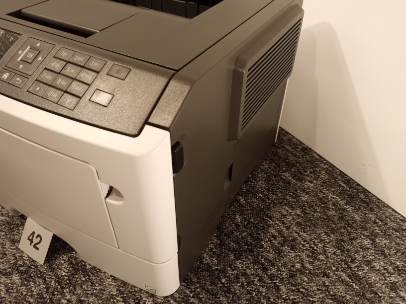 Lexmark MS510dn / A4 / laserová tiskárna / 42str za min / 1200x1200 dpi / 256MB / duplex / USB / GLAN - Záruka na tiskárnu 6.měsíců (nevztahuje se na spotřební materiál) - Vytištěno pouze 3100 stran.